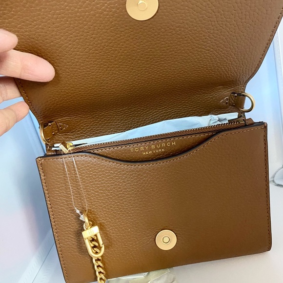 SOLD🌈NEW🌈💜Tory Burch Britten Chain Wallet/crossbody bag/shoulder bag/Leather - Picture 6 of 10